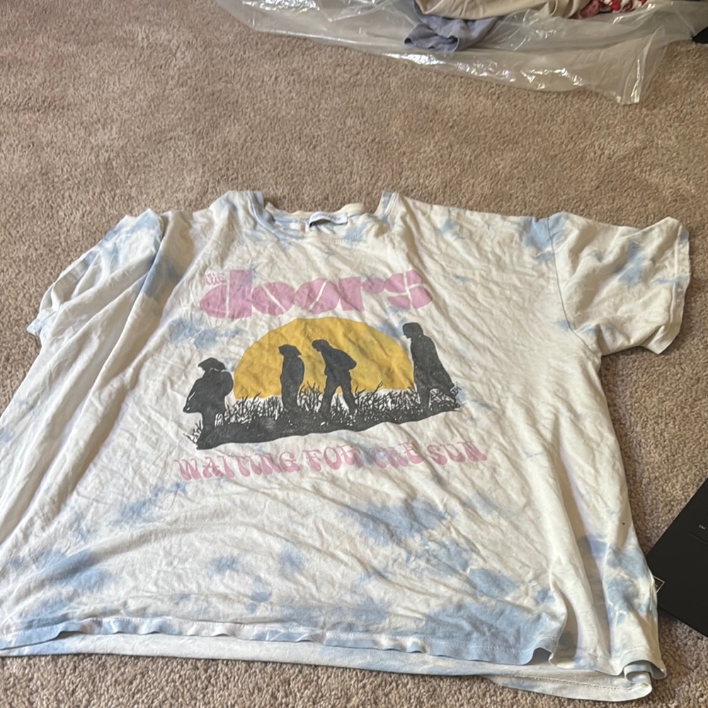 Day dreamer doors tee